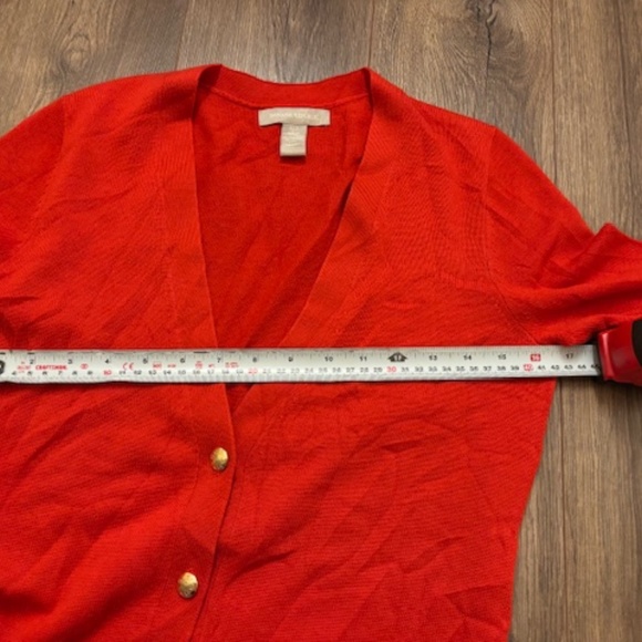 Banana Republic Wool Blend Red Cardigan with Gold Buttons Size Small - Picture 7 of 8